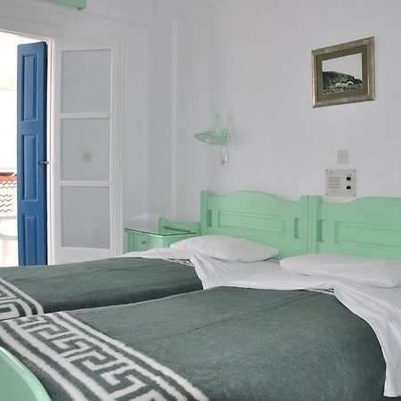 Remezzo Hotel & Studios ピタゴリオ エクステリア 写真