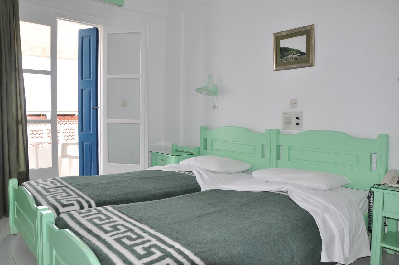 Remezzo Hotel & Studios ピタゴリオ エクステリア 写真